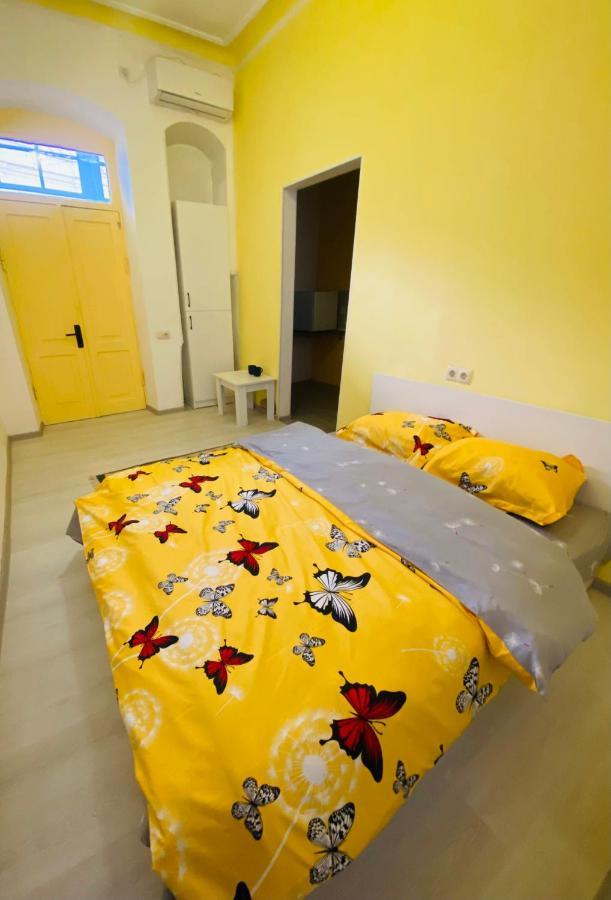 Lovely Guest House Tbilisi Exterior foto